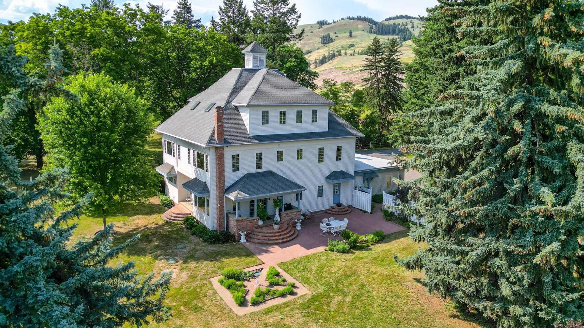 Gardenview Estate Bed And Breakfast Kettle Falls Esterno foto