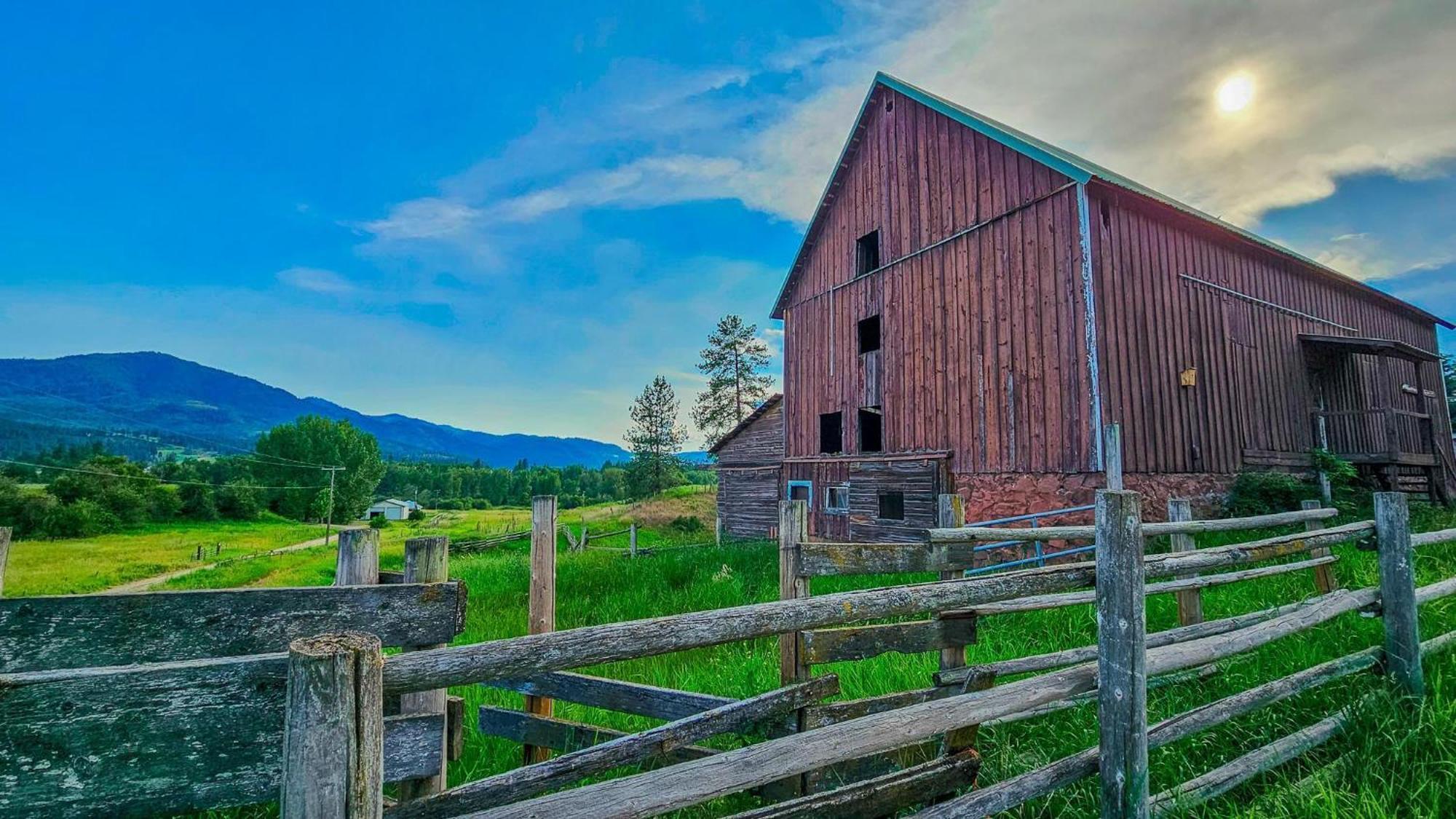 Gardenview Estate Bed And Breakfast Kettle Falls Esterno foto